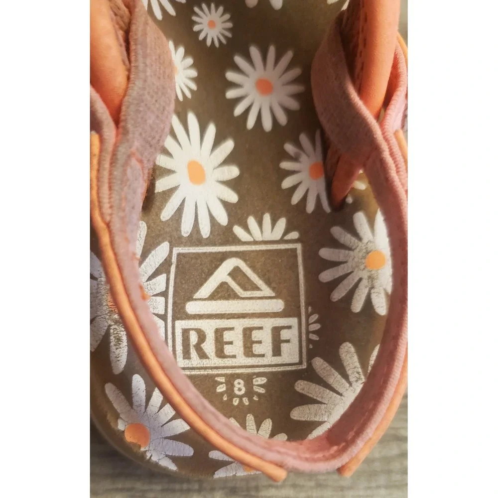 Reef Little‎ Ahi Thong Flip Flops Toddler Size 8 Floral Peach